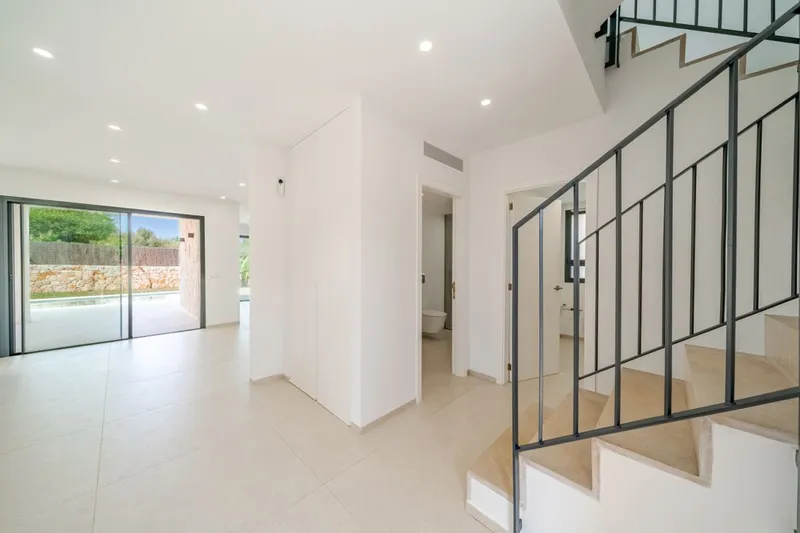 Detached house — photo 7