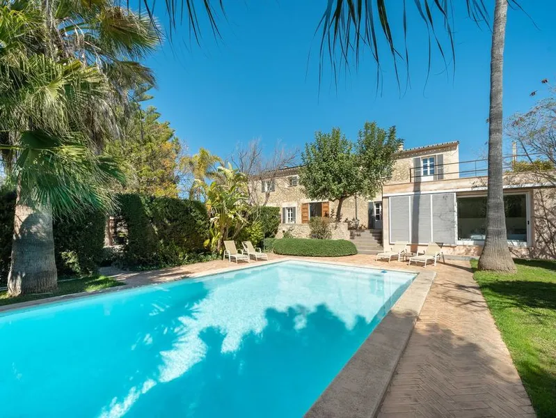 Estate for sale in Establiments — photo 1