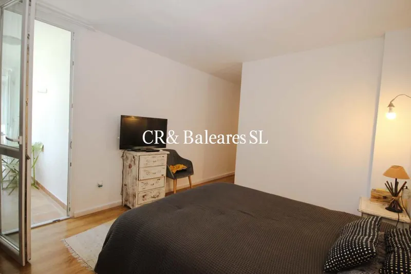 Lovely two bedroom apartment with community pool — photo 6