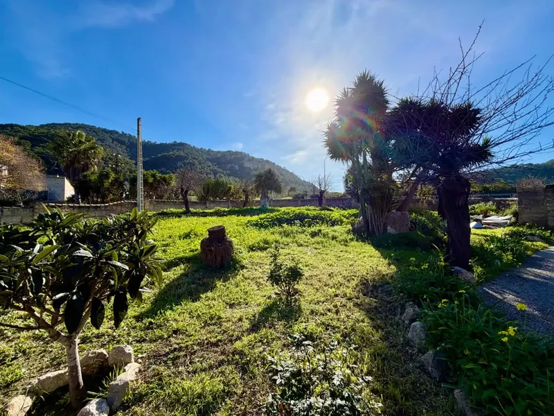In the village of Andratx, with completely clear mountain views, southwest orientation and great brightness, we discover this beautiful ca — photo 3