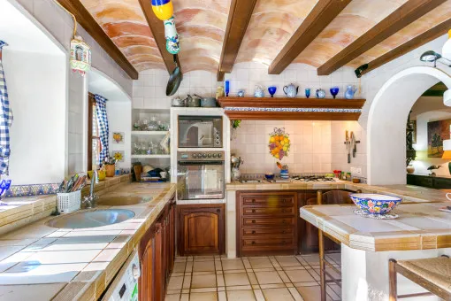 Puerto Alcudia, 300-year-old country estate with lots of land, garden and panoramic views near Port d'Alcudia — photo 5