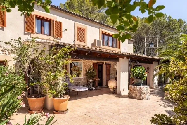 Renovated Villa with Holiday Rental License and Pool in Costa de la Calma — photo 5