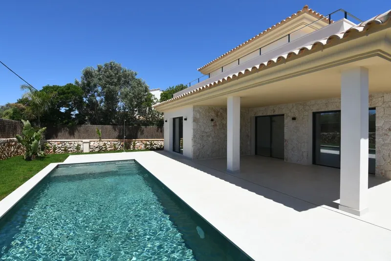 Modern and luxurious newly built villa in Cala Llombards — photo 5