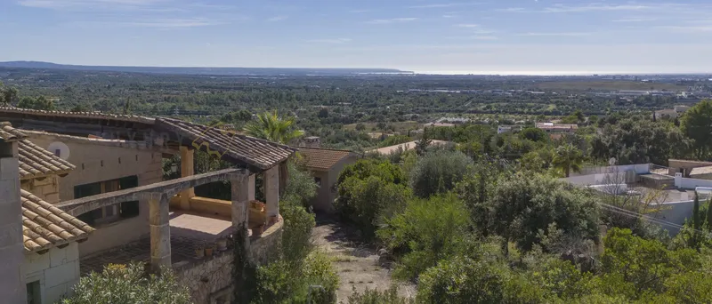 Rustic finca in Bunyola with guest house and spectacular views with lots of potential — photo 9
