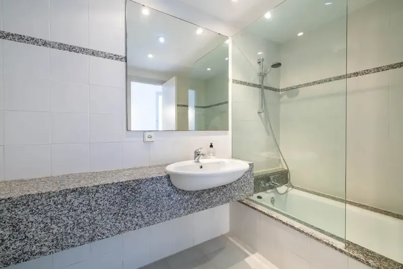 This impressive duplex in Canyamel offers stunning panoramic sea views and is just a few minutes' walk from the beach. — photo 9