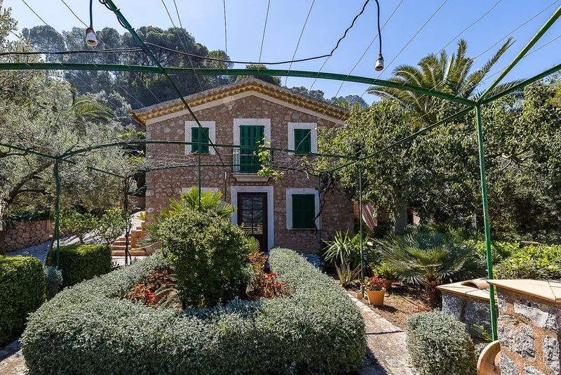 Rural or Farmhouse in Soller, Province of Balearic Islands — photo 1