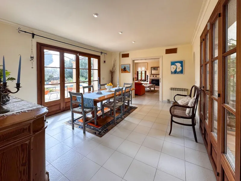 Mediterranean villa with views, pool and large plot — photo 5
