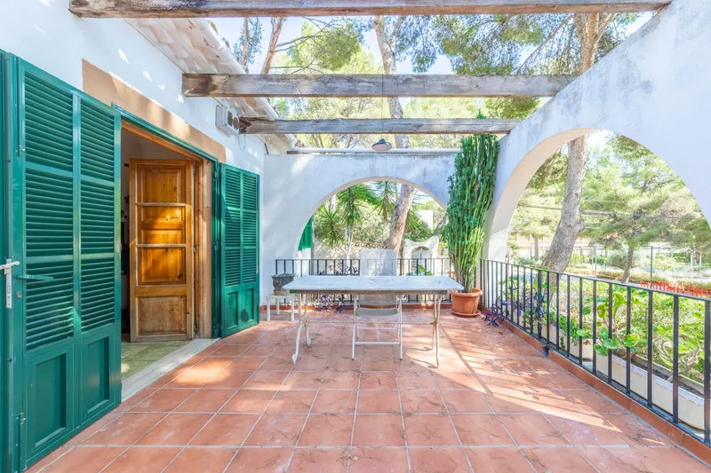 Villa in need of renovation in Costa de la Calma in a dream location — photo 4