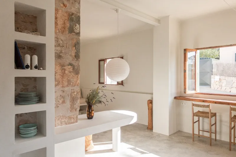 Ground floor with terrace, recently renovated with high quality materials and design in Cala Llombards — photo 3