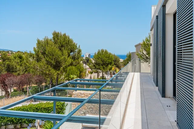 Luxury townhouse with private pool for sale in Cala Vinyes, Southwest Mallorca — photo 8