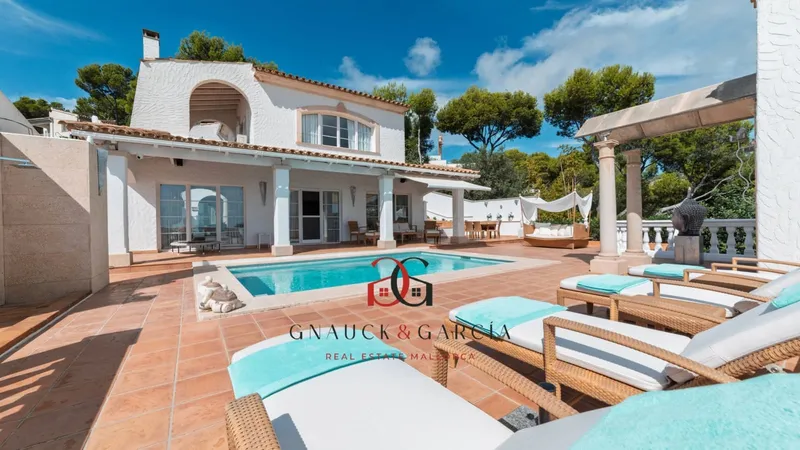 Villa for sale in Costa d'en Blanes, Calvià, Mallorca — photo 1