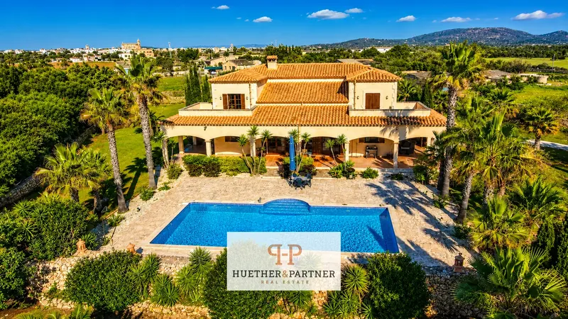 Natural stone finca in Santanyí with sea views, guest house and absolute privacy — photo 5