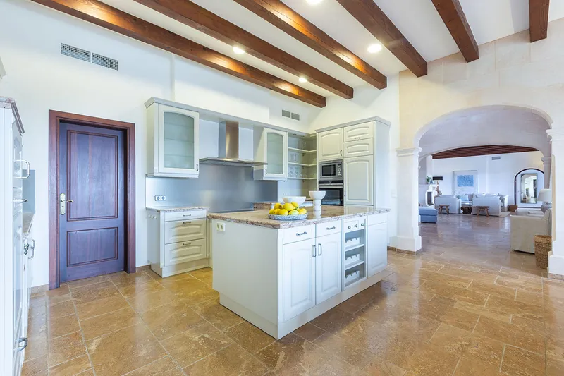 4-bedroom country-style villa for rent on 30,800 m² of land — photo 7