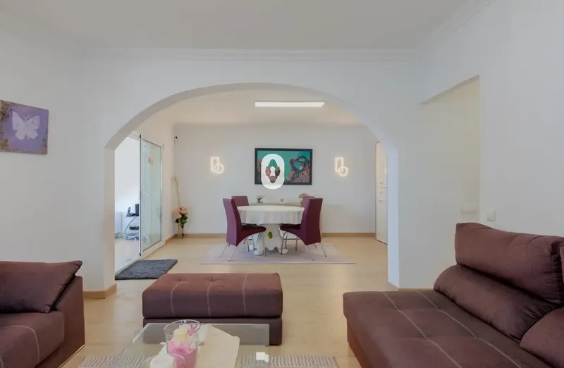 Inmoclaus presents an exclusive opportunity on the seafront. Two independent homes — ground floor and first floor with free ceiling — — photo 12