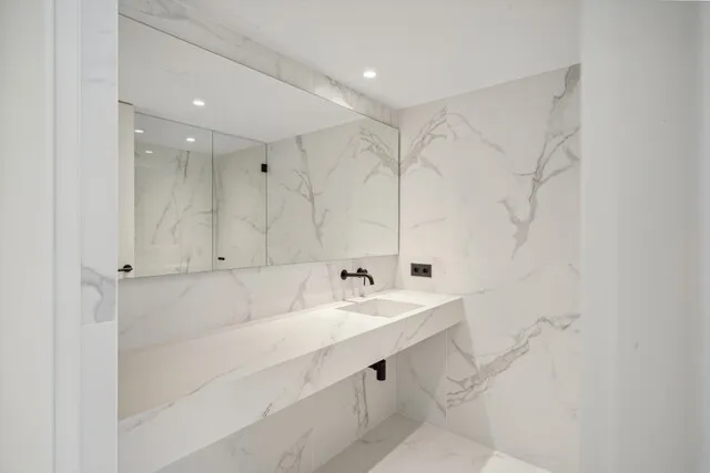 Ground floor apartment with private garden for sale in Palma, Mallorca — photo 9