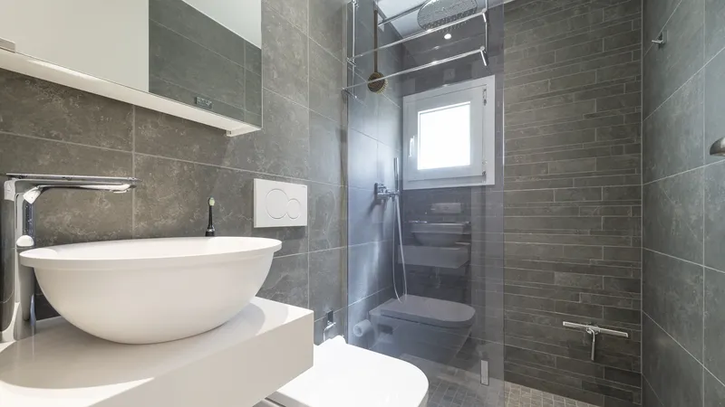 Refurbished sea view apartment for sale in Santa Ponsa in a quiet location close to the sea — photo 10