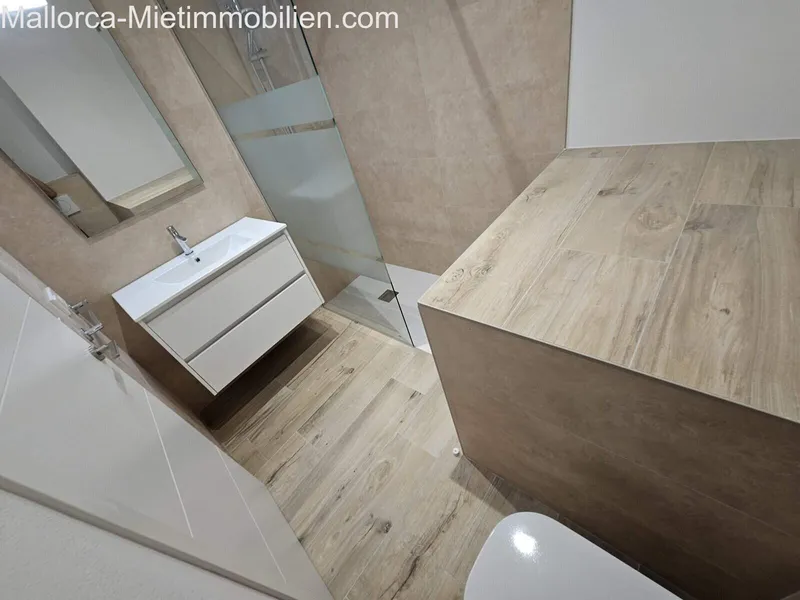 70m² apartment with 2 rooms, bathroom and terrace for rent — photo 12