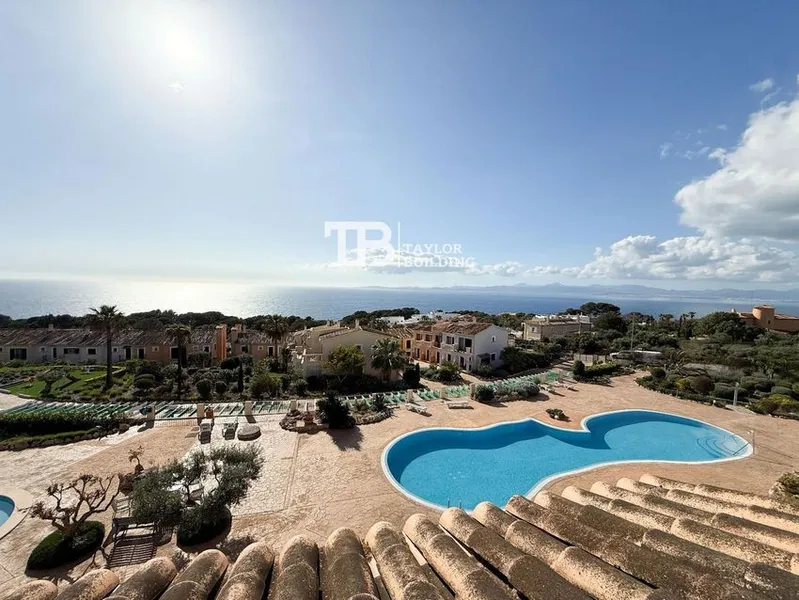 Flat / apartment in Calle de l'Escórpora, Badia Blava-Badia Gran-Tolleric, Llucmajor — photo 1