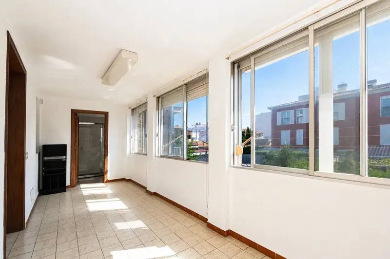Spacious home with private garden in El Vivero — photo 8