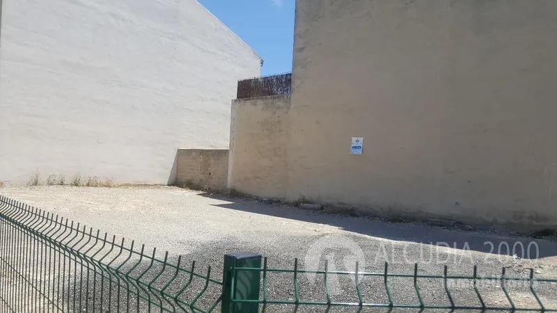 Plot — photo 3