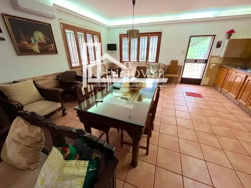 Rustic finca in Campanet, plot of 15,000 m², with a main house distributed as follows: — photo 12