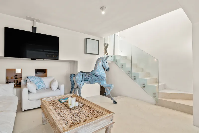 Fully renovated triplex with stunning views of Dragonera Island — photo 6