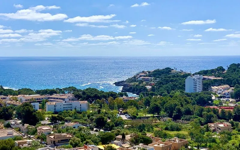 Apartment with a View of the Sea in Font de Sa Cala — photo 6