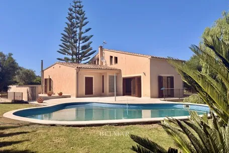 Finca with a 50 m2 pool and plenty of privacy in Artá, available for long-term rent — photo 1