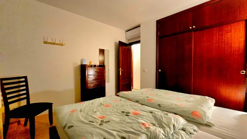 Well-maintained apartment with 3 bedrooms — photo 10