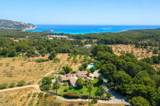 Capdepera, private finca estate in Capdepera with two houses and two pools, within walking distance of Cala Agulla — photo 1