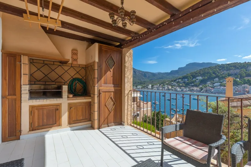 Beautiful apartment close to the beach in Port de Sóller — photo 3