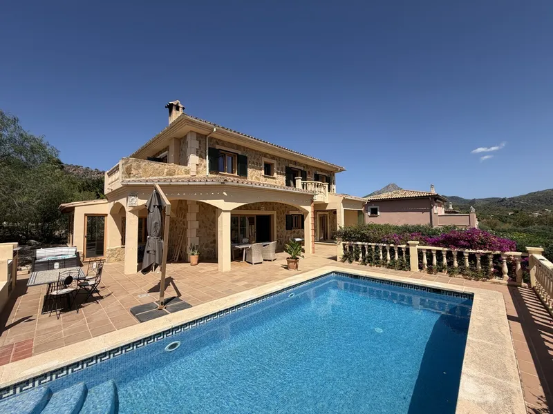 Mediterranes Zuhause mit besonderem Charme in Es Capdellà — photo 1