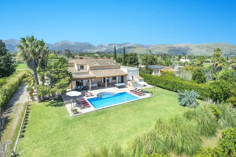 Countryside House in Almadrava — photo 1
