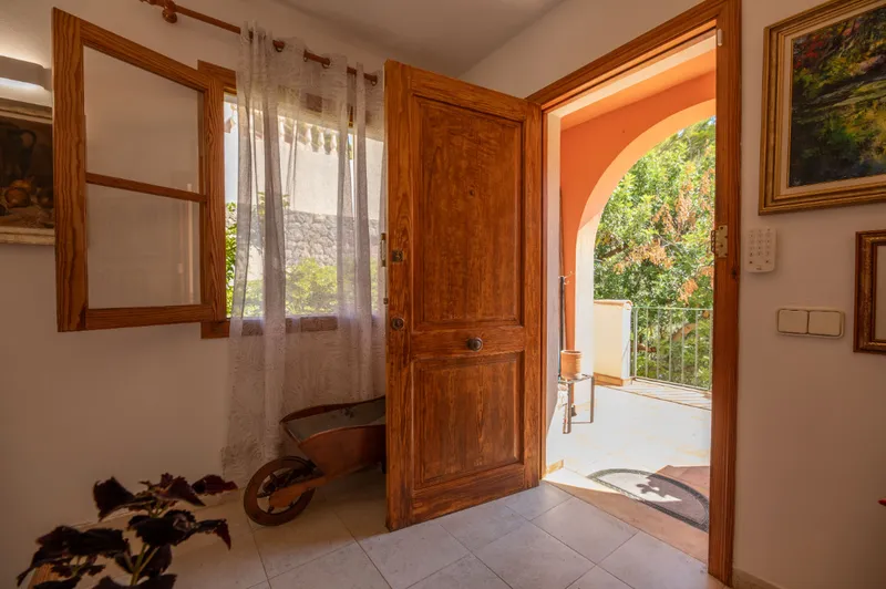 Apartment with large terrace and community pool in Port de Sóller — photo 8