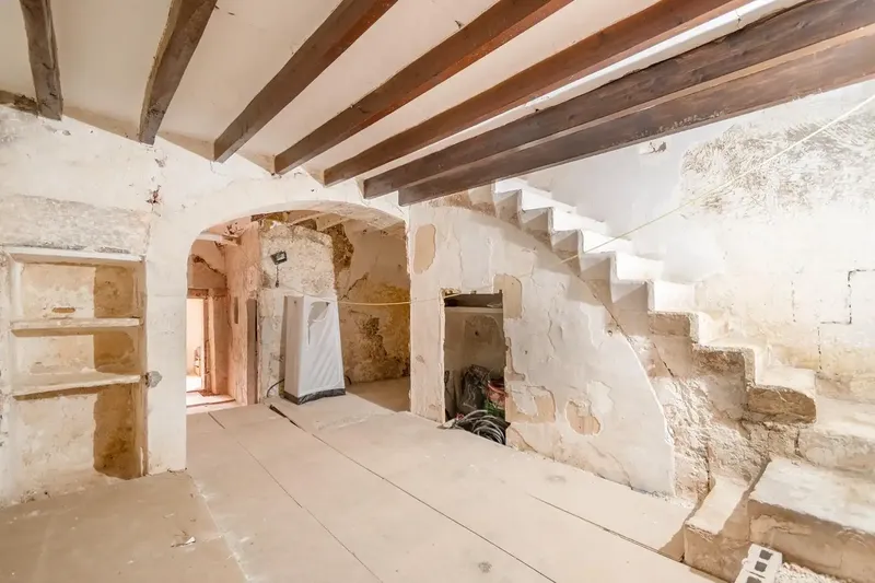 Opportunity in Muro: House with Garden, Parking, Project — photo 11