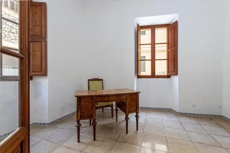 In the heart of Sant Joan, this extraordinary manor house, considered one of the most emblematic historical properties — photo 8