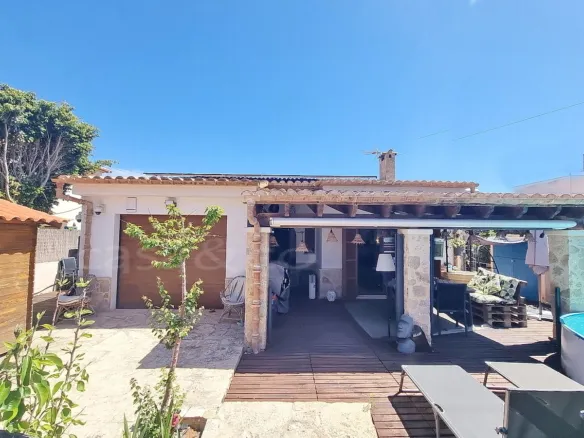 Villa Cala Llombards, in immediate proximity to the sea, Ref. V119 — photo 1