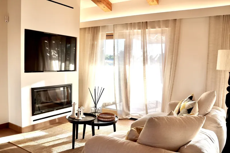 New build rustic villa with pool and mountain views — photo 4
