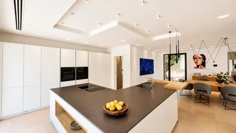 Impressive modern villa with rooftop sea views in Nova Santa Ponsa. — photo 6