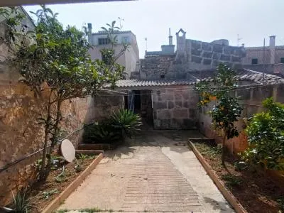 Sale of a 2 storey village house with garage and courtyard in Es LLombards - Santanyi - DH 08 VK — photo 3