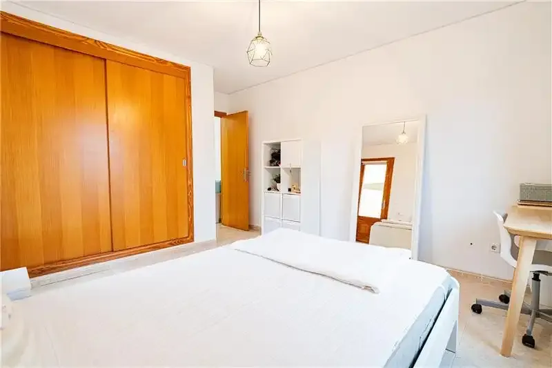Apartment with terrace of approx. 25m2 with clear views — photo 7