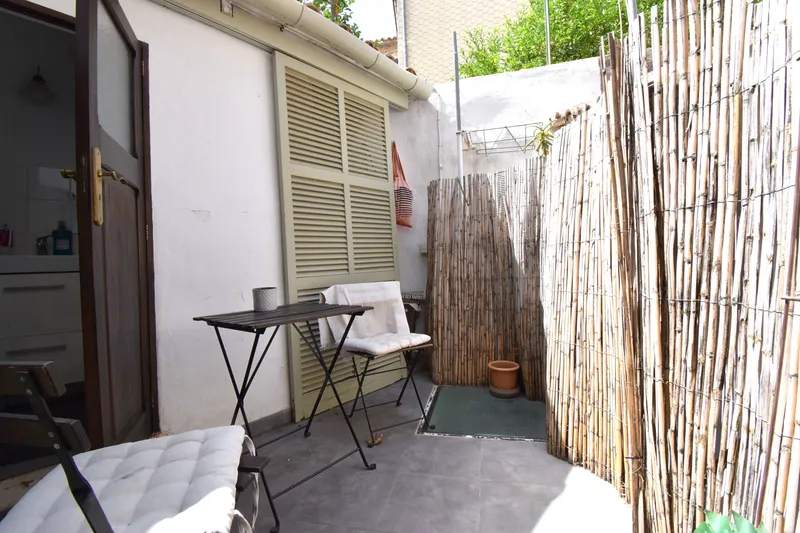 Centrally located village house with a small terrace in Fornalutx — photo 2