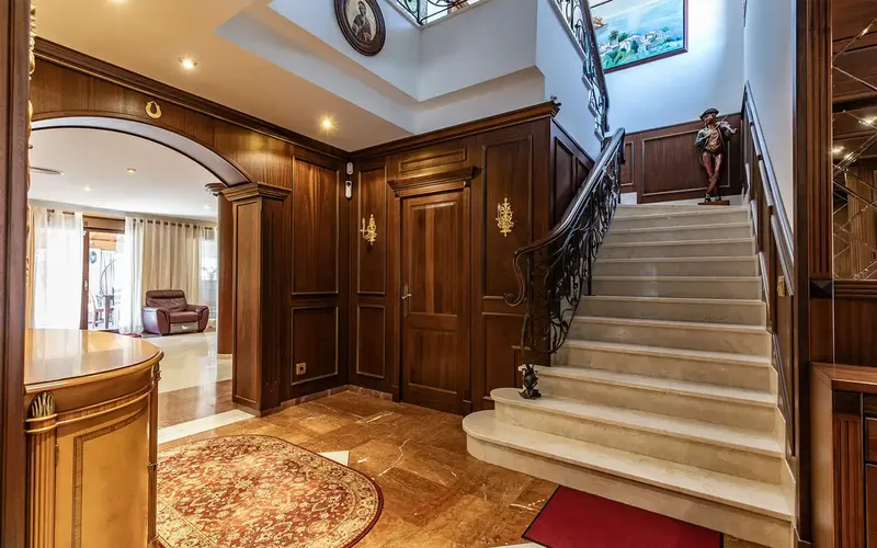 This beautiful villa in El Toro is located in a quiet residential area, a short distance from the luxurious marina of Port Adriano and — photo 12