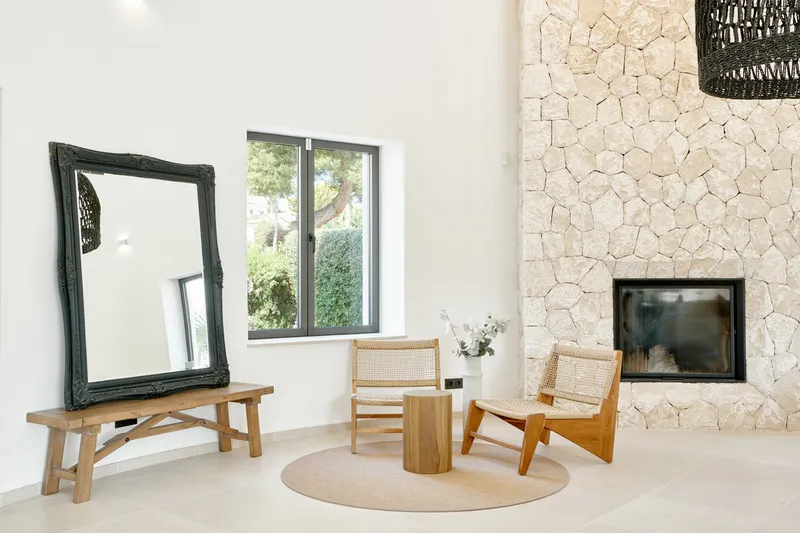 Modern family villa with traditional architecture in a prime location in Santa Ponsa - Marcel Remus Real Estate — photo 12