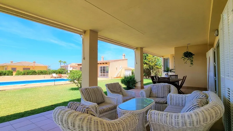 VE-JHRE034 – 5-bedroom family villa with tourist rental license, large garden and pool — photo 8