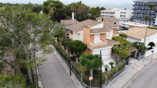 Single family house - Santa Margalida (Can Picafort), Built Surface 497m², Plot Surface 958m², 3... — photo 1