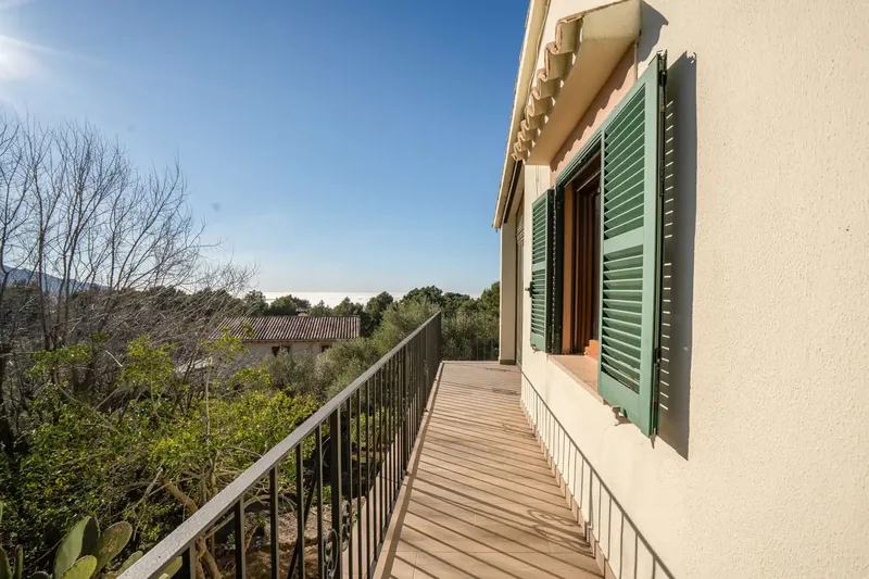 Idyllic family house in a quiet area about 4 km from Valldemossa, surrounded by unspoiled nature where you can enjoy — photo 9