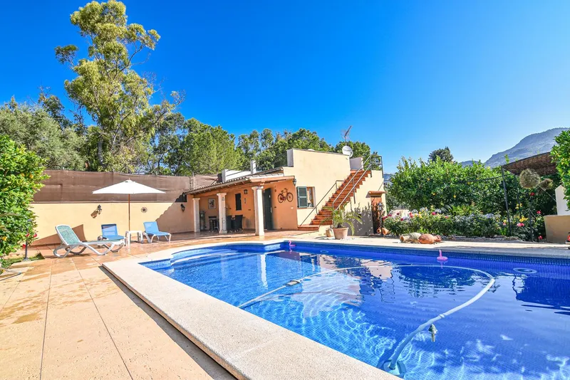 House for sale with vacation license and pool — photo 2