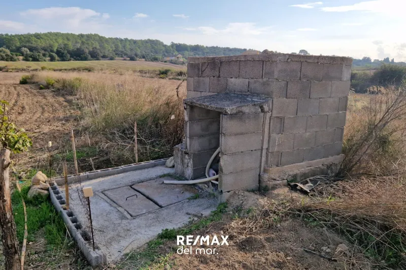 Rustic plot with well in Porreres — photo 2