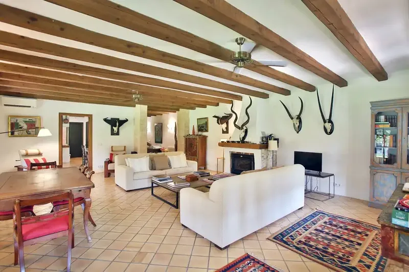 A Timeless Mediterranean Retreat — photo 6